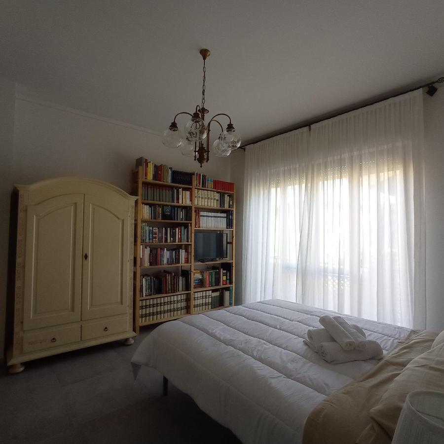 Отель Casa Minu Виареджо Экстерьер фото